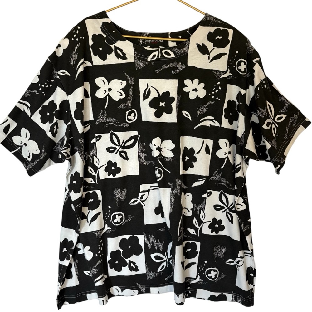 Jacque & Koko Black & White Floral Patchwork Top Size 26/28